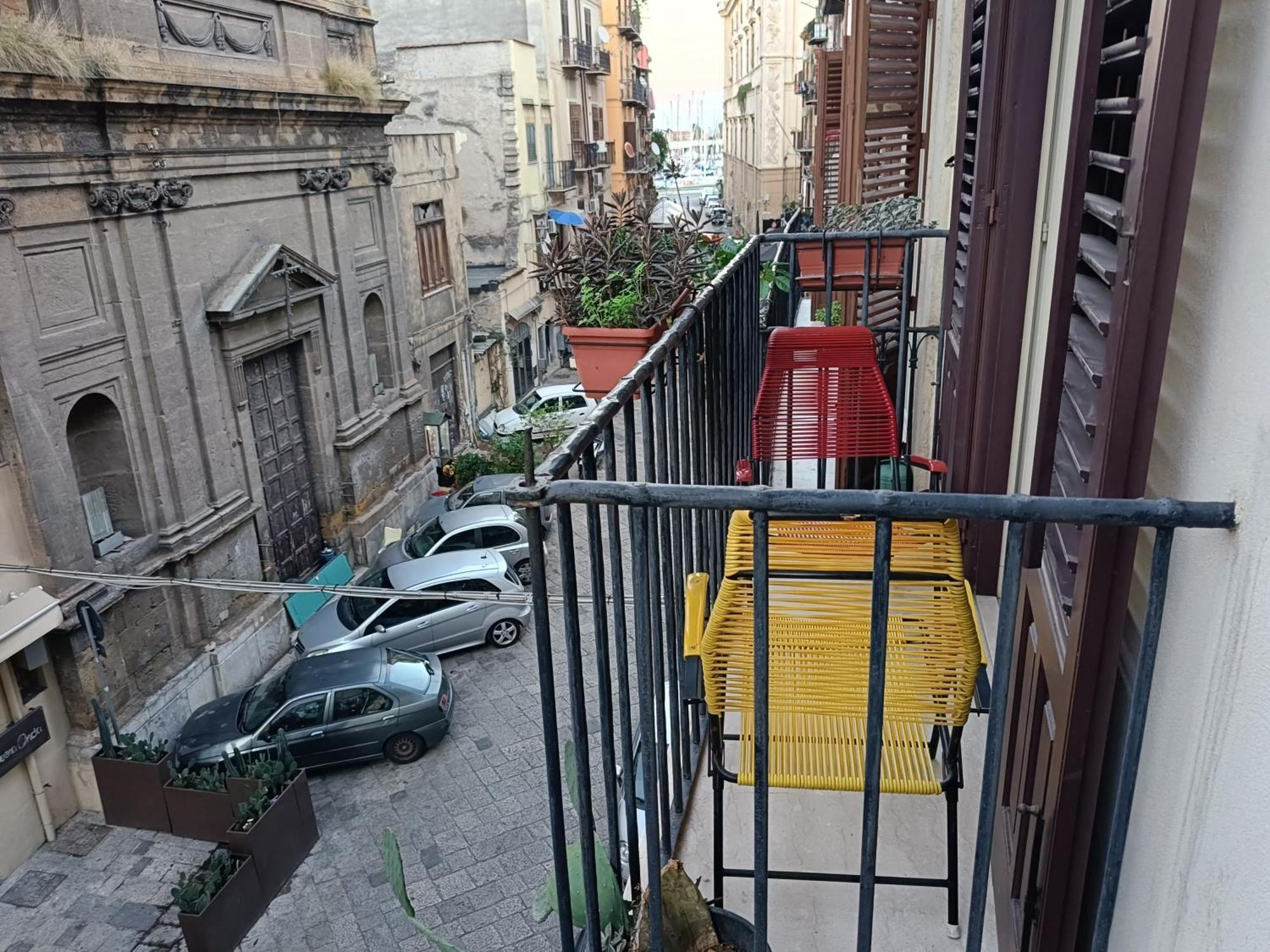 We # Are Ai Cassarelli Apartment Palermo Luaran gambar